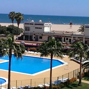 Apartamento Precioso En Primera Línea De Playa, Isla Canela